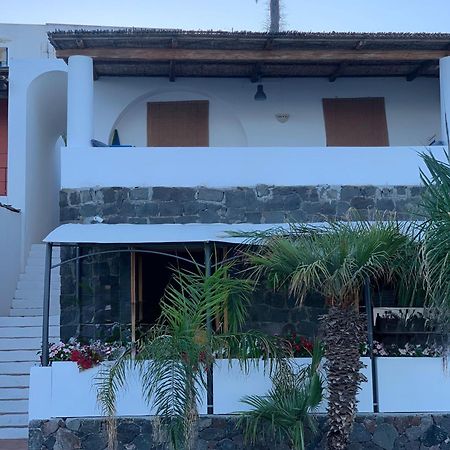 La Terrazza Sul Mare Apartment Санта Марина Салина Екстериор снимка